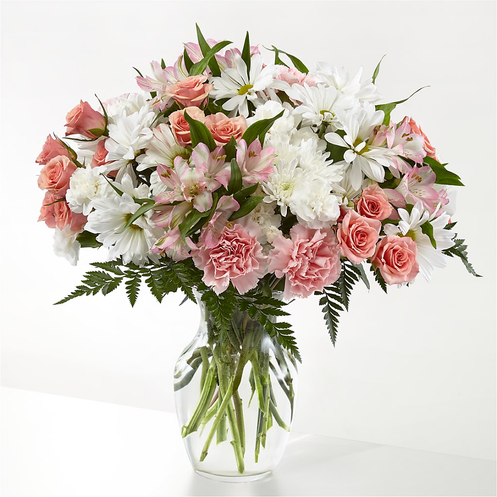 Blush Crush Bouquet – Fantasy Decorations And Flower Shop, Hawthorne CA