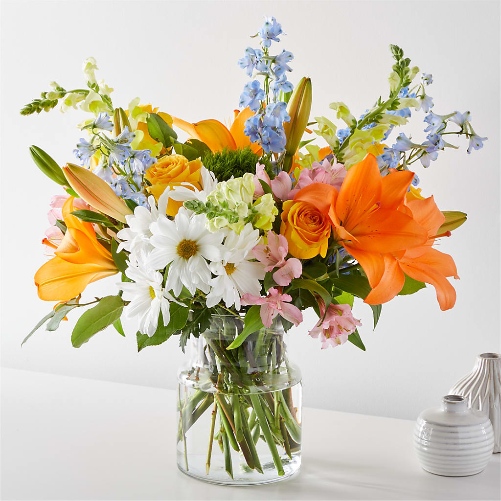 Sun Salutation Bouquet – Fantasy Decorations And Flower Shop, Hawthorne CA