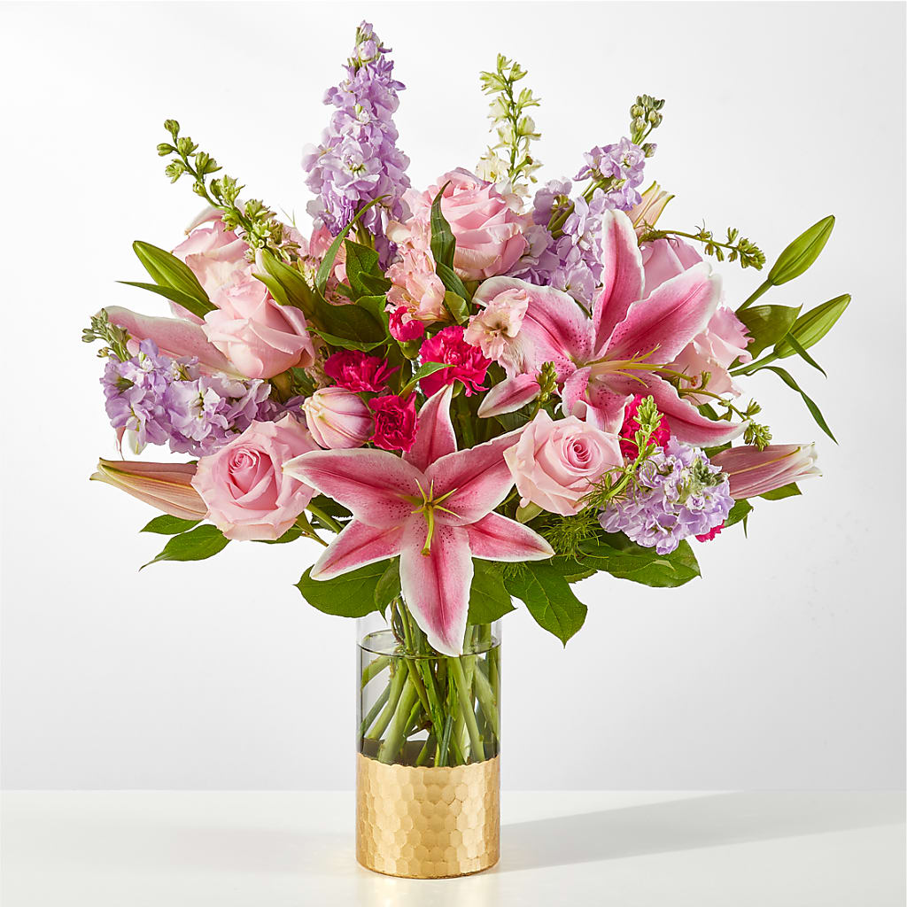 Mauvelous Bouquet – Fantasy Decorations And Flower Shop, Hawthorne CA