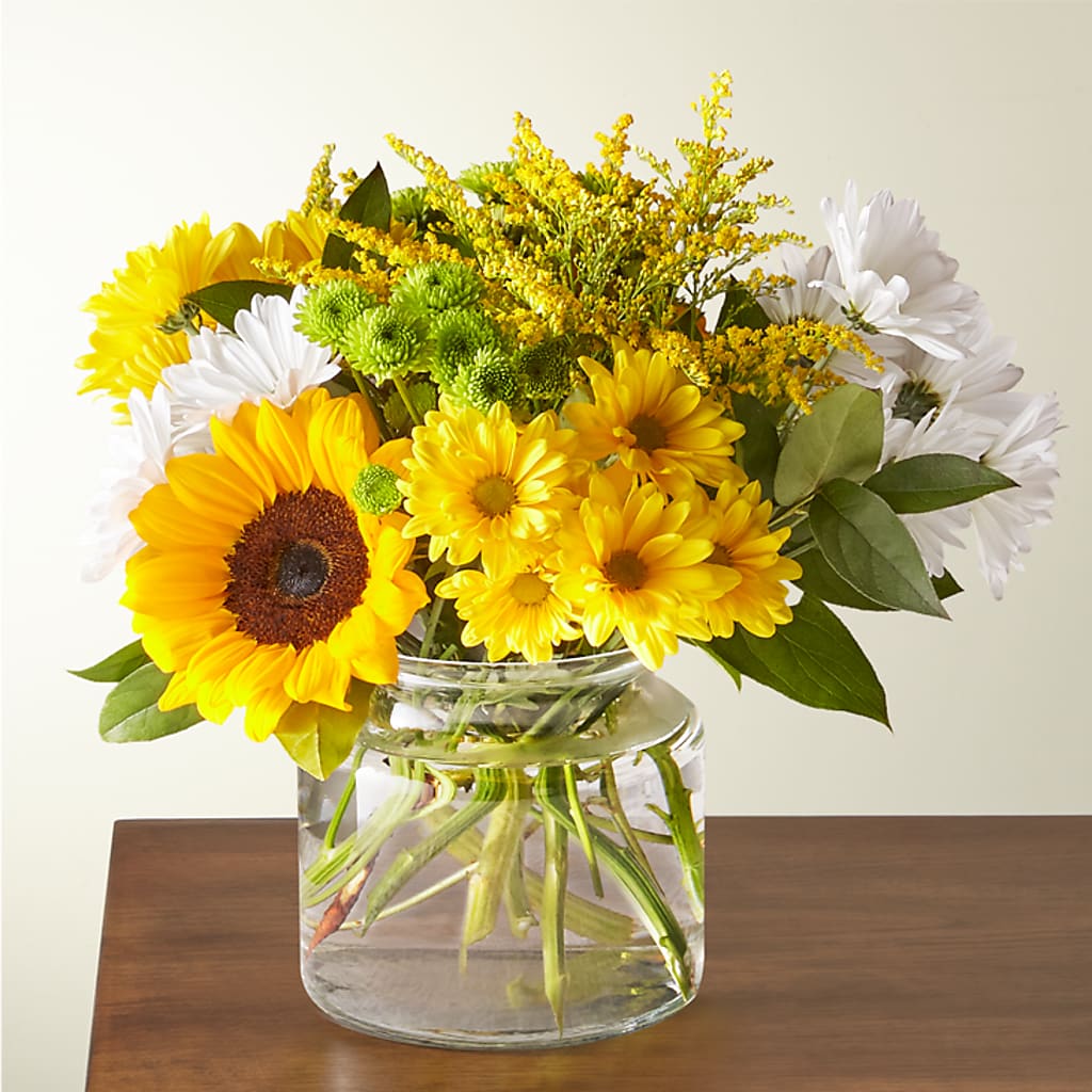 Hello Sunshine Bouquet – Fantasy Decorations And Flower Shop, Hawthorne CA