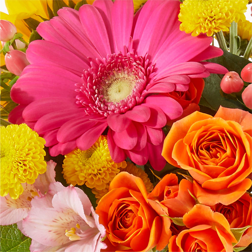 Florist Original Mixed Bouquet – Fantasy Decorations And Flower Shop, Hawthorne CA