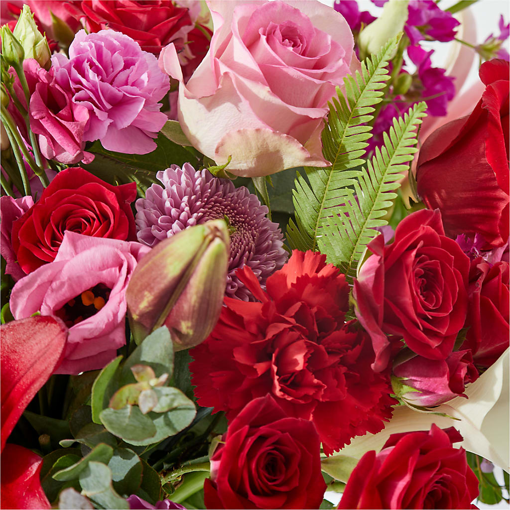 Simply the Best - A Florist Original – Fantasy Decorations And Flower Shop, Hawthorne CA