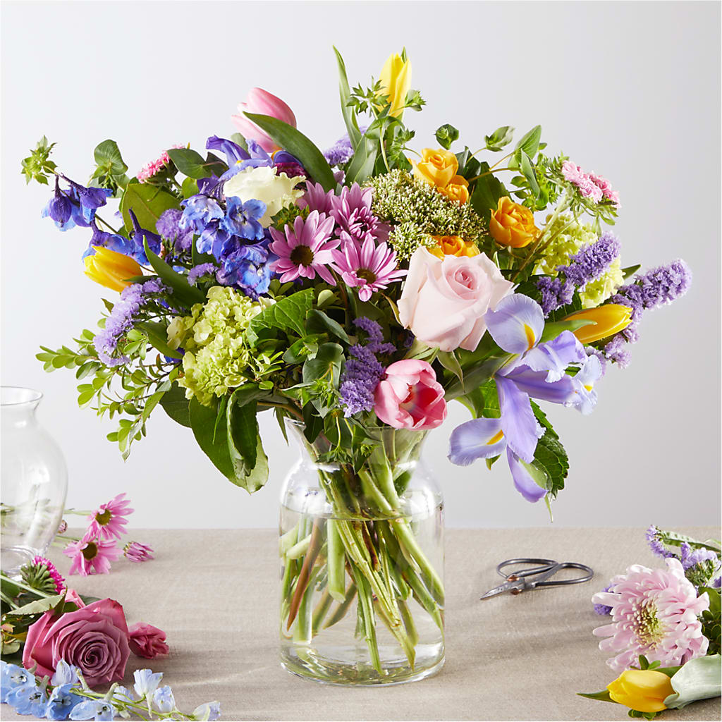 Pastel Tradition - A Florist Original – Fantasy Decorations And Flower Shop, Hawthorne CA
