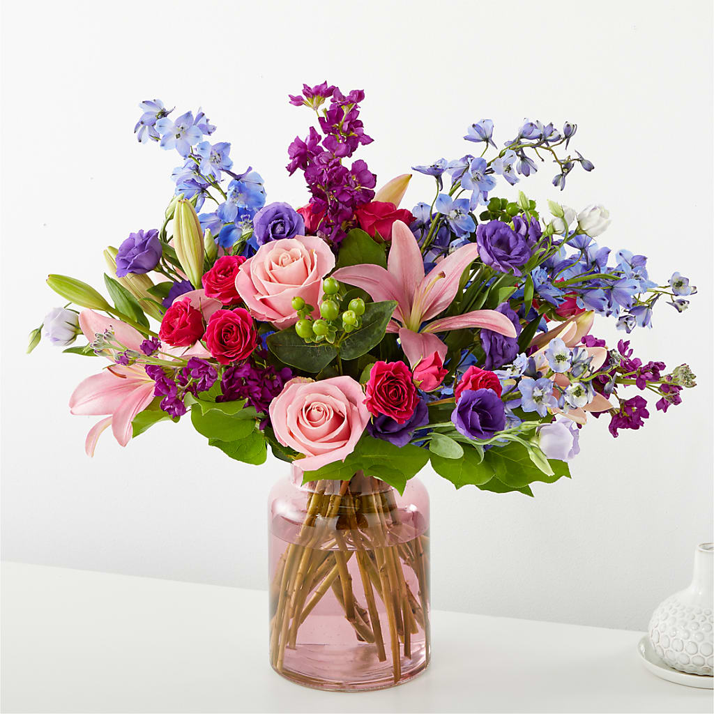 Breezy Meadows Bouquet – Fantasy Decorations And Flower Shop, Hawthorne CA
