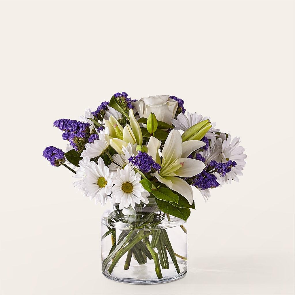 Beyond Blue Bouquet – Fantasy Decorations And Flower Shop, Hawthorne CA