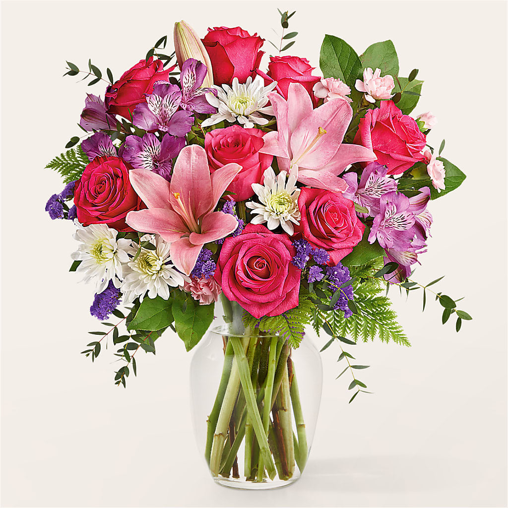 Lace & Pearls Bouquet – Fantasy Decorations And Flower Shop, Hawthorne CA