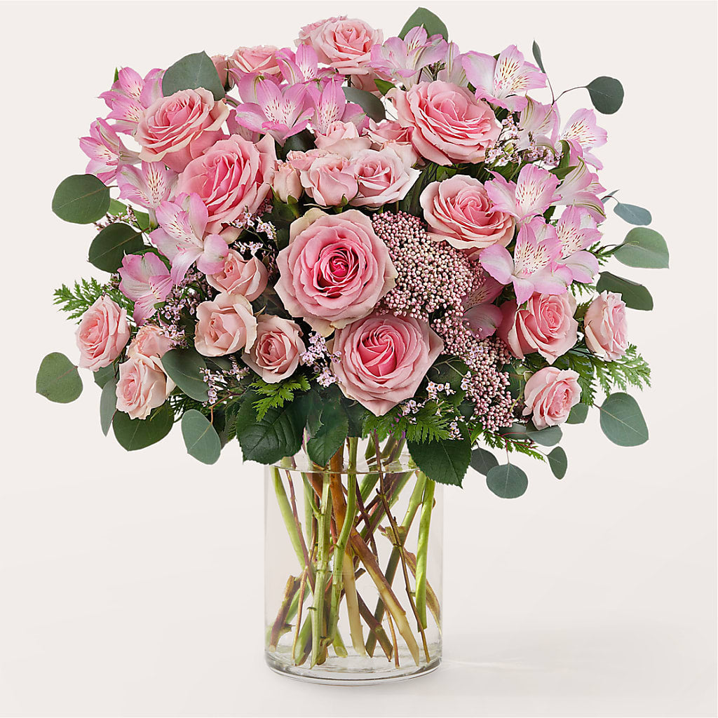 Sweetheart Bouquet – Fantasy Decorations And Flower Shop, Hawthorne CA