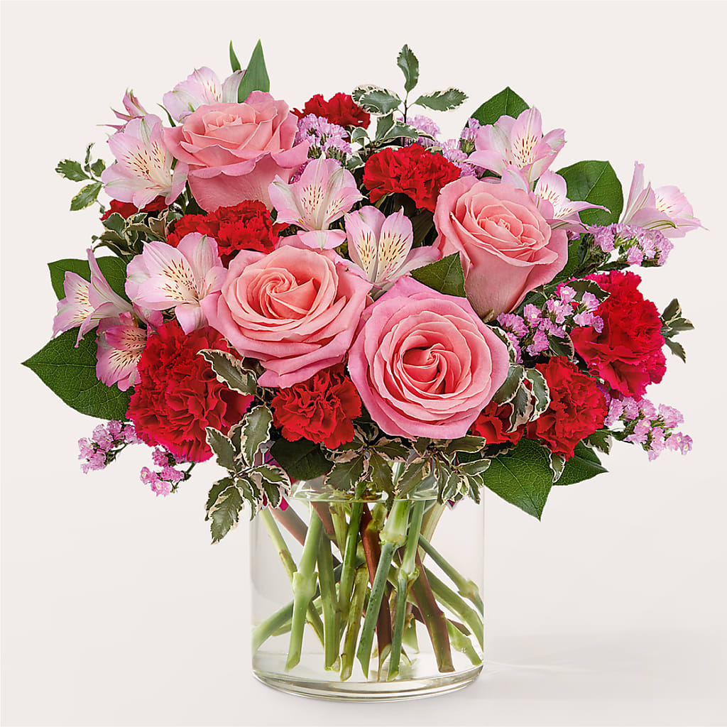 First Impressions Bouquet – Fantasy Decorations And Flower Shop, Hawthorne CA