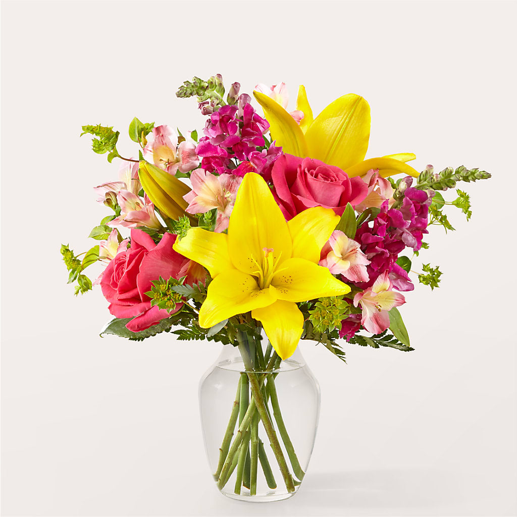Lovely Day Bouquet – Fantasy Decorations And Flower Shop, Hawthorne CA