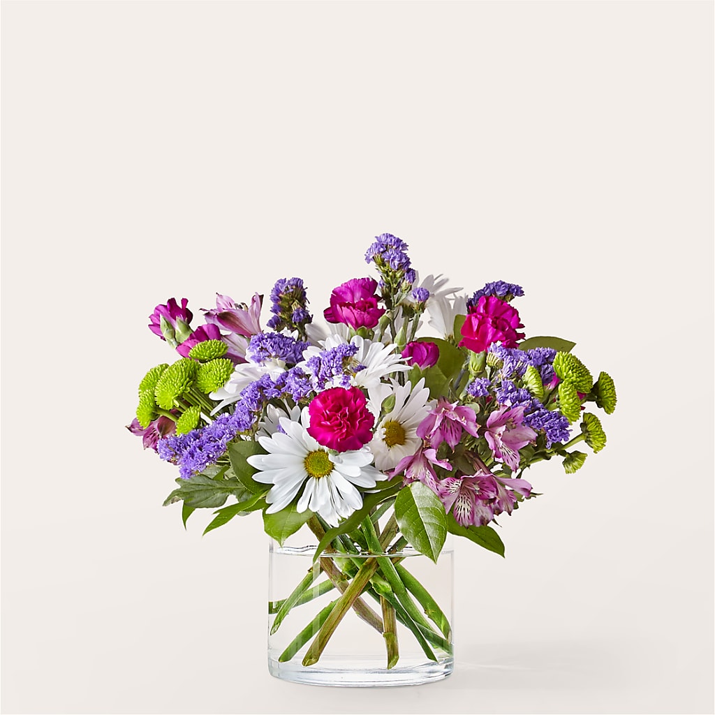 Wild Berry Bouquet – Fantasy Decorations And Flower Shop, Hawthorne CA