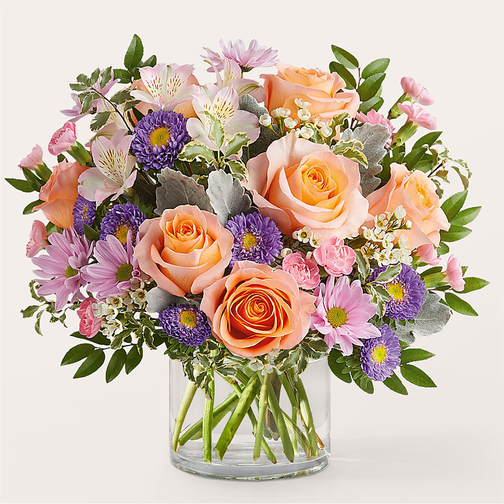 Glimmer Bouquet – Fantasy Decorations And Flower Shop, Hawthorne CA