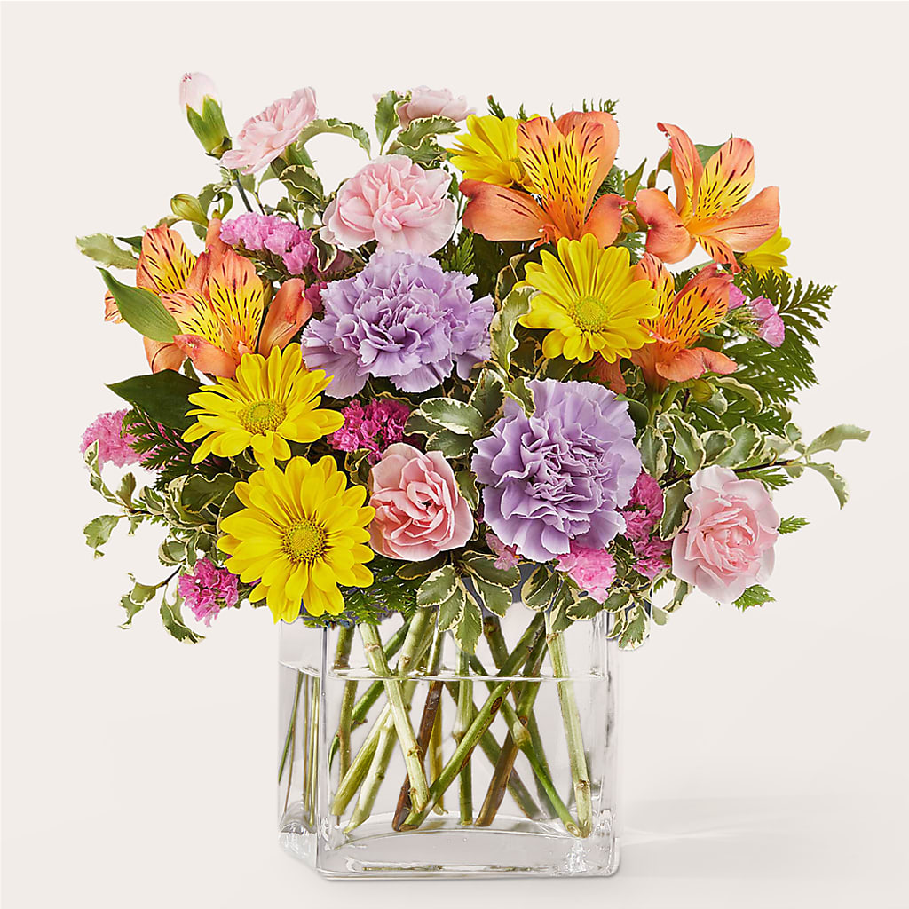 Shades of Happiness Bouquet – Fantasy Decorations And Flower Shop, Hawthorne CA