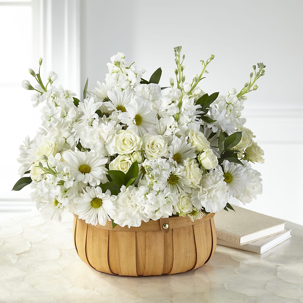 Graceful Garden Basket – Fantasy Decorations And Flower Shop, Hawthorne CA