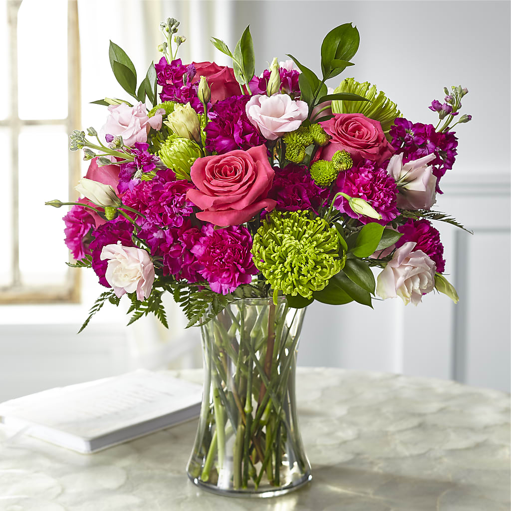 Everlasting Embrace Bouquet – Fantasy Decorations And Flower Shop, Hawthorne CA