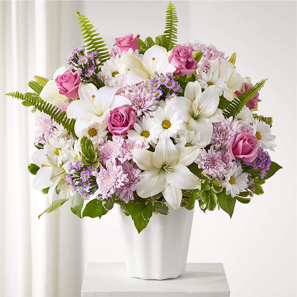 Warmest Thoughts Tabletop Basket – Fantasy Decorations And Flower Shop, Hawthorne CA