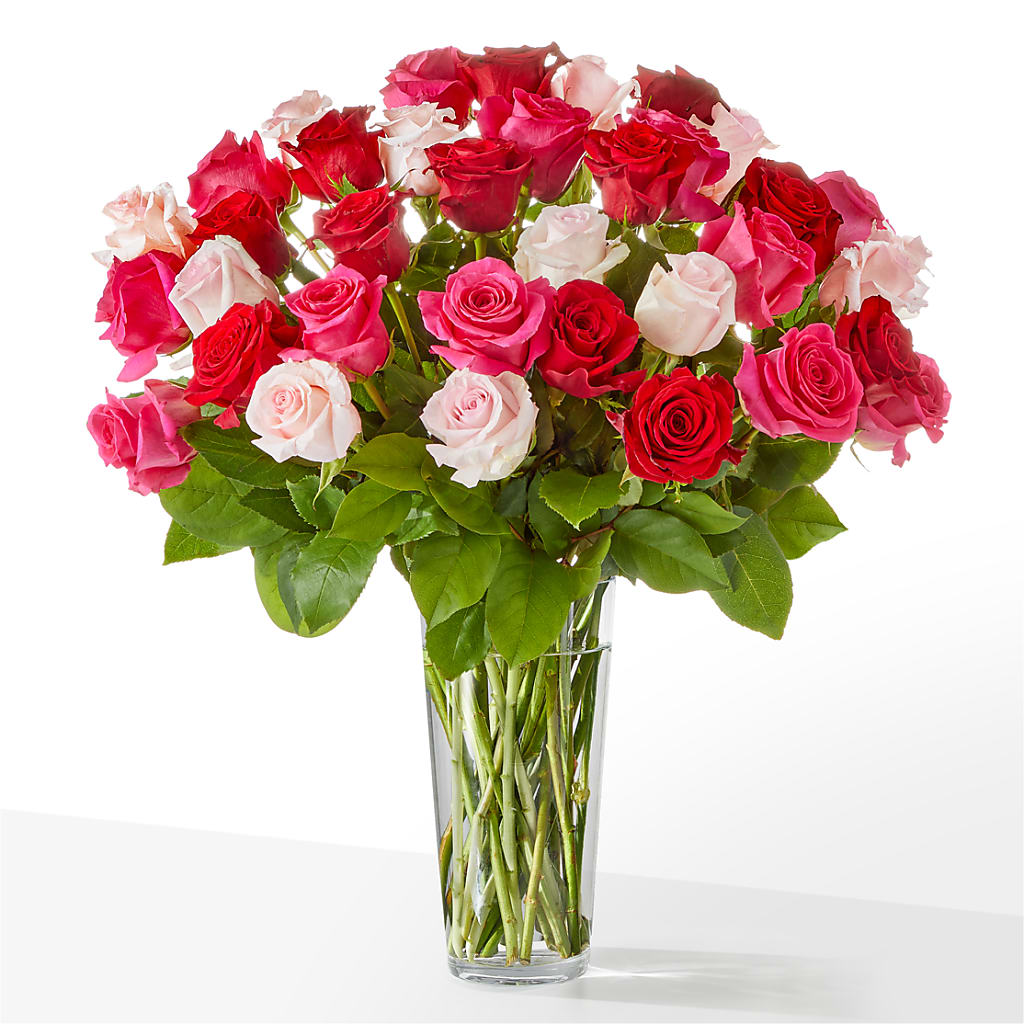 Charming Rose Bouquet – Fantasy Decorations And Flower Shop, Hawthorne CA