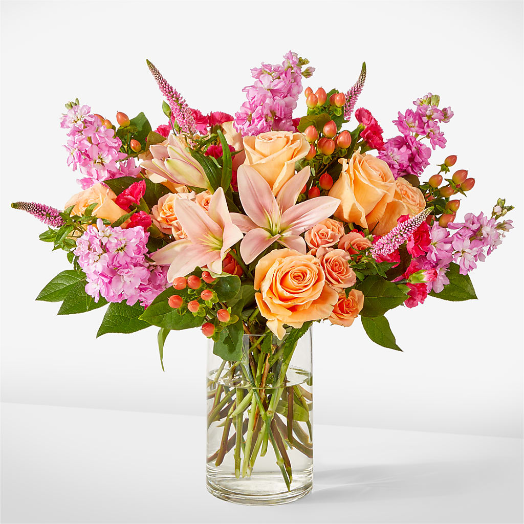 Bisous Bouquet – Fantasy Decorations And Flower Shop, Hawthorne CA