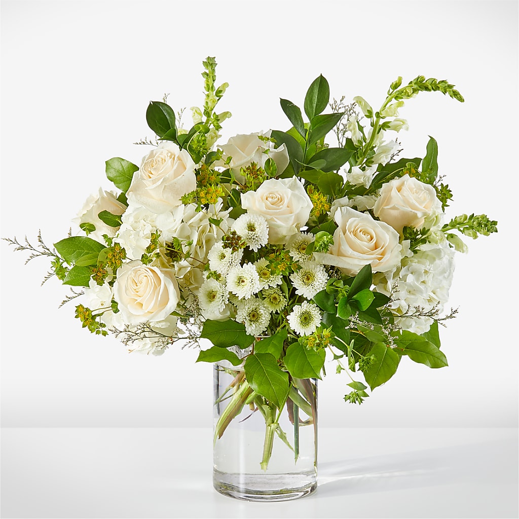 Hint of Vanilla Bouquet – Fantasy Decorations And Flower Shop, Hawthorne CA