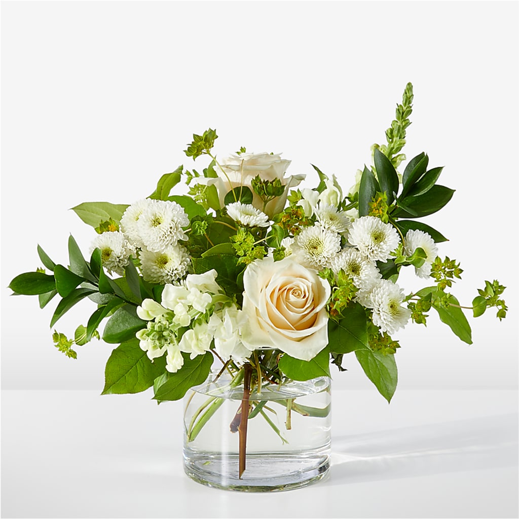Hint of Vanilla Bouquet – Fantasy Decorations And Flower Shop, Hawthorne CA