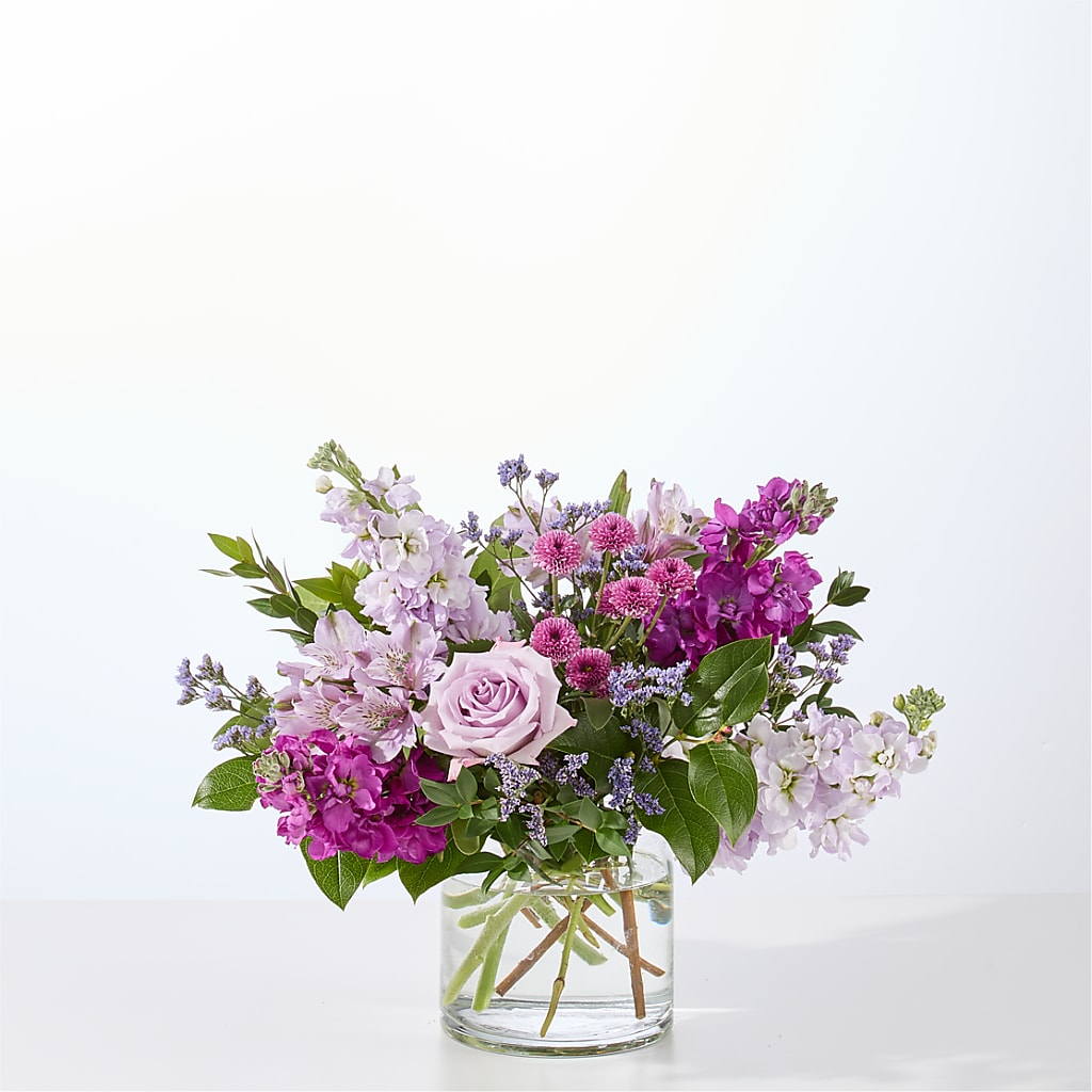Empress Bouquet – Fantasy Decorations And Flower Shop, Hawthorne CA