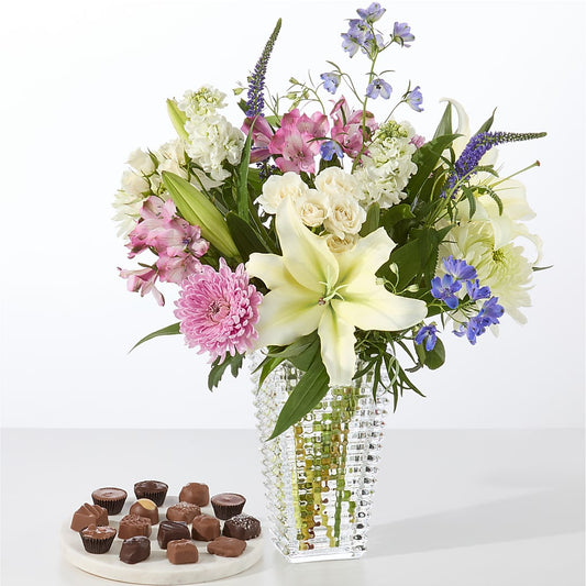 Winter Celebration Bouquet –  Fantasy Decorations And Flower Shop, Hawthorne CA
