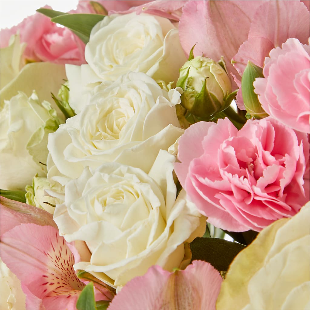 Gentle Healing Bouquet –  Fantasy Decorations And Flower Shop, Hawthorne CA