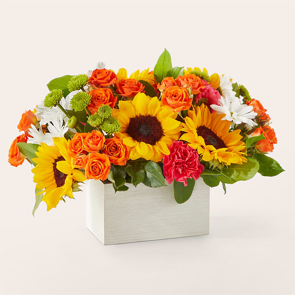 Sun-drenched Blooms Box Bouquet –  Fantasy Decorations And Flower Shop, Hawthorne CA