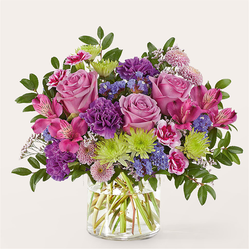 Glass Half Full Bouquet –  Fantasy Decorations And Flower Shop, Hawthorne CA