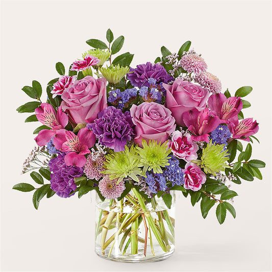 Glass Half Full Bouquet –  Fantasy Decorations And Flower Shop, Hawthorne CA
