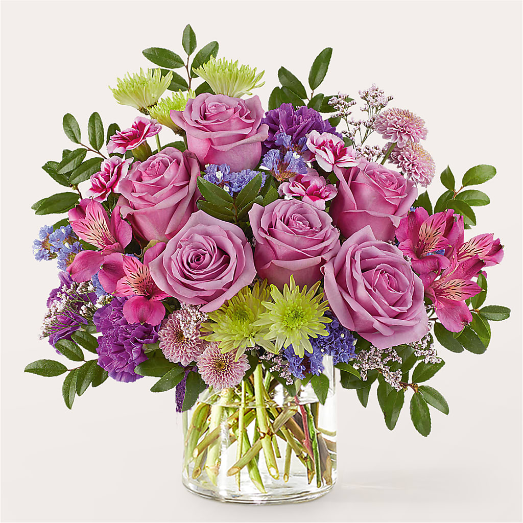 Glass Half Full Bouquet –  Fantasy Decorations And Flower Shop, Hawthorne CA