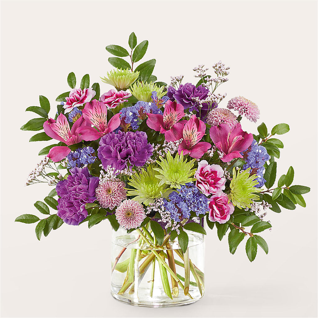 Glass Half Full Bouquet –  Fantasy Decorations And Flower Shop, Hawthorne CA