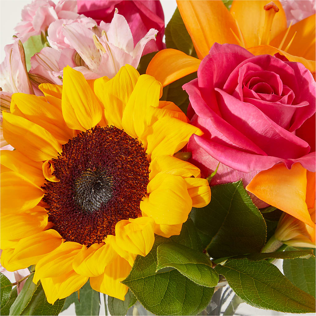 In Full Swing Bouquet –  Fantasy Decorations And Flower Shop, Hawthorne CA