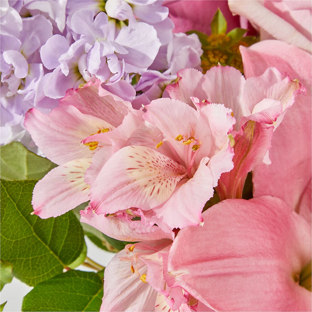 The Crown Jewel Bouquet –  Fantasy Decorations And Flower Shop, Hawthorne CA