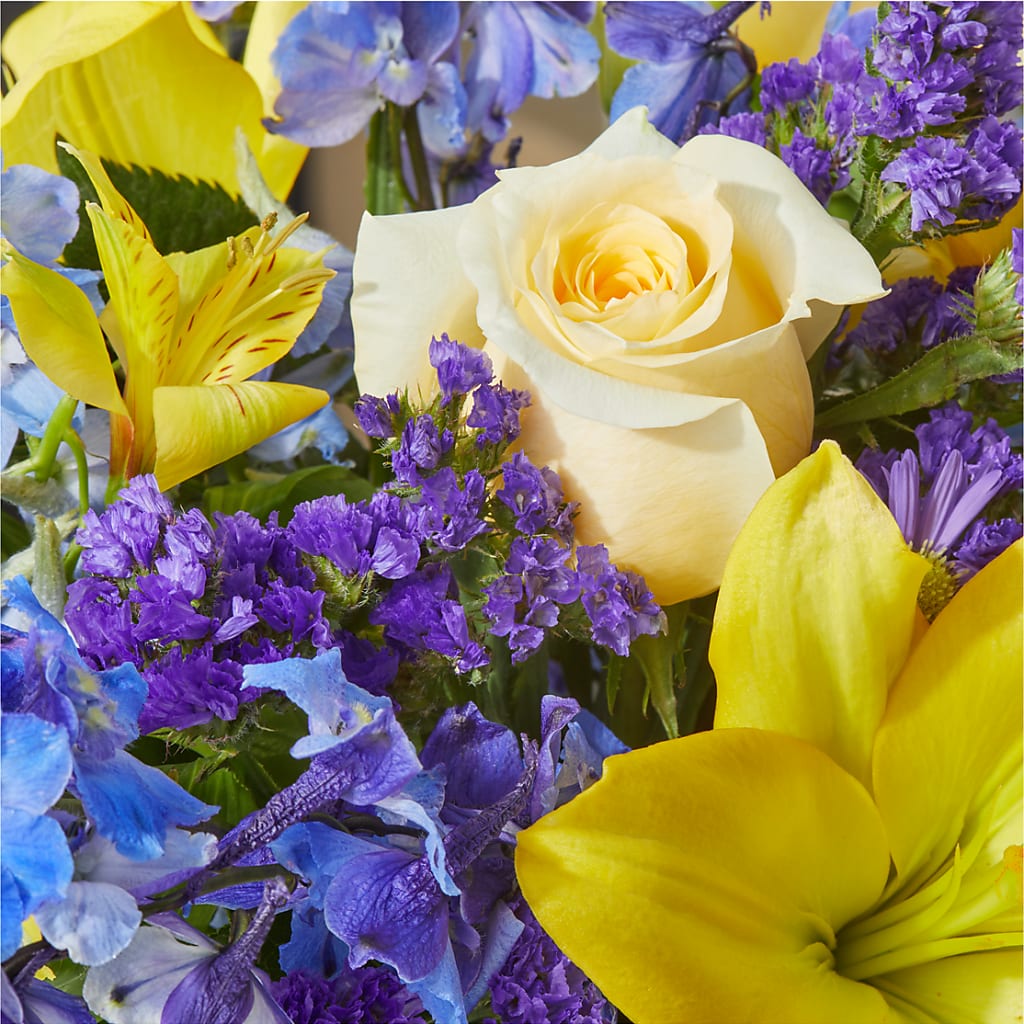 Limoncello Bouquet –  Fantasy Decorations And Flower Shop, Hawthorne CA