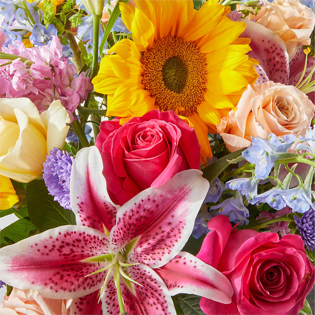 Dreamy Meadows Bouquet –  Fantasy Decorations And Flower Shop, Hawthorne CA