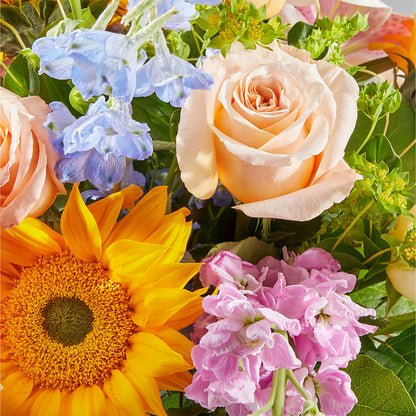 Dreamy Meadows Bouquet –  Fantasy Decorations And Flower Shop, Hawthorne CA