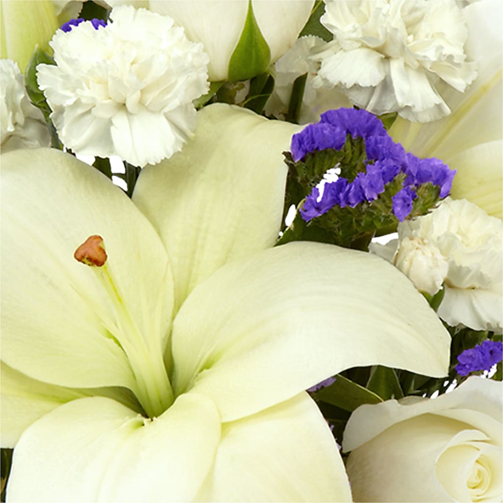 Sapphire Rush Bouquet –  Fantasy Decorations And Flower Shop, Hawthorne CA