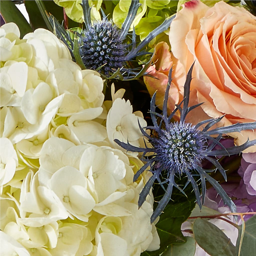 Porch Swing Bouquet –  Fantasy Decorations And Flower Shop, Hawthorne CA