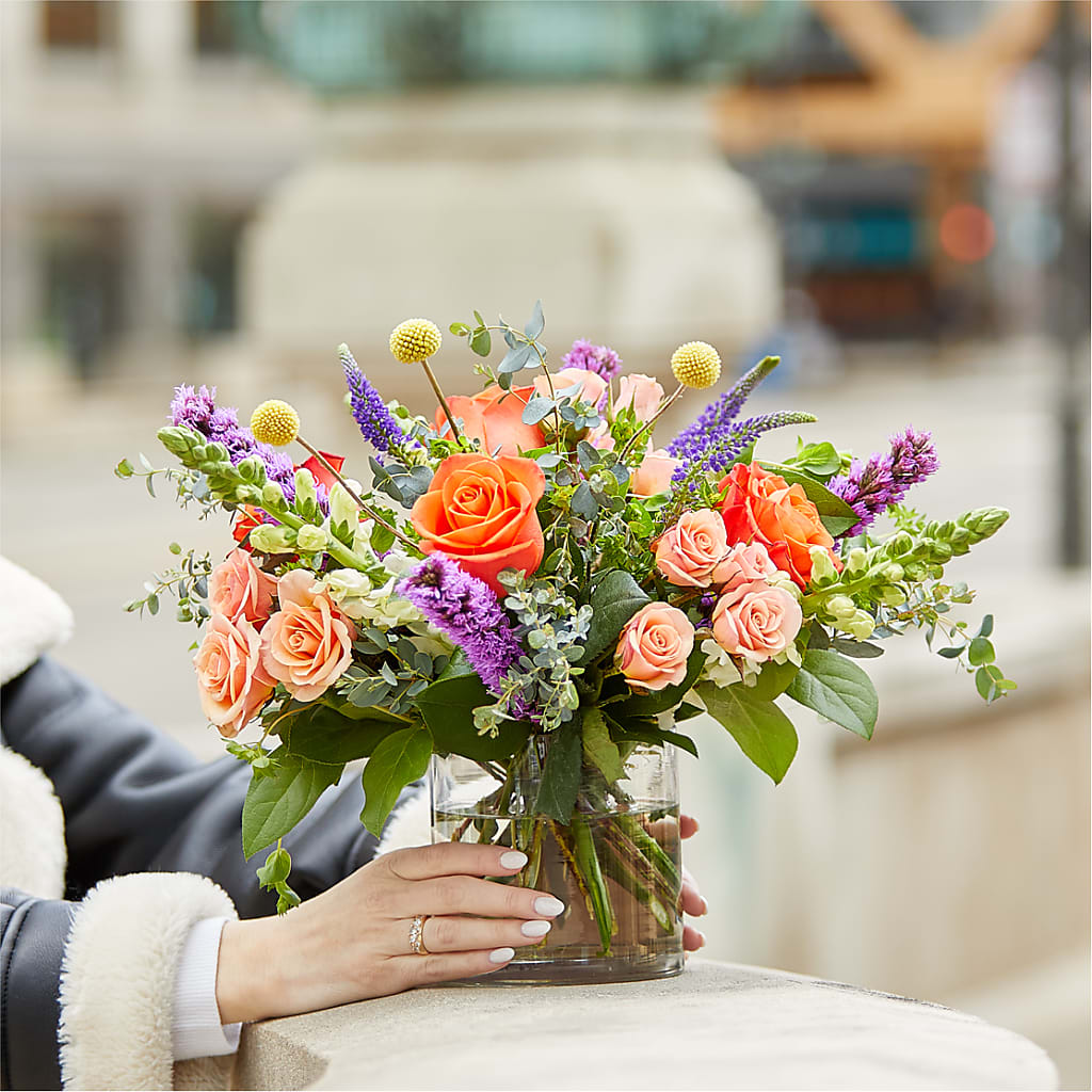 The Standout Bouquet –  Fantasy Decorations And Flower Shop, Hawthorne CA