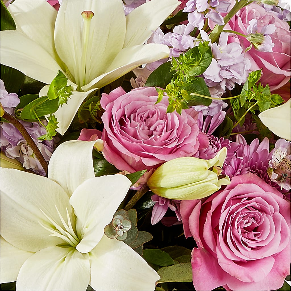 Daydreamer Bouquet –  Fantasy Decorations And Flower Shop, Hawthorne CA