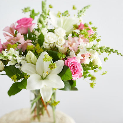 Fondly Bouquet –  Fantasy Decorations And Flower Shop, Hawthorne CA